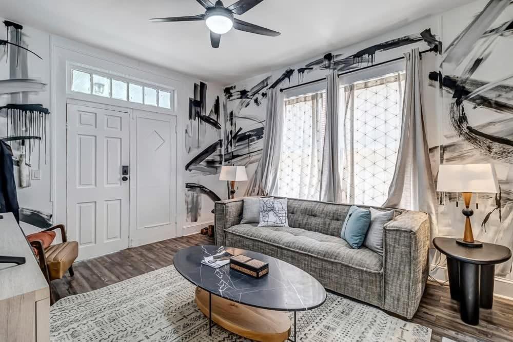 Contemporary Apartment - 5 Min To Tiaa Bank Field! Джэксонвиль Экстерьер фото