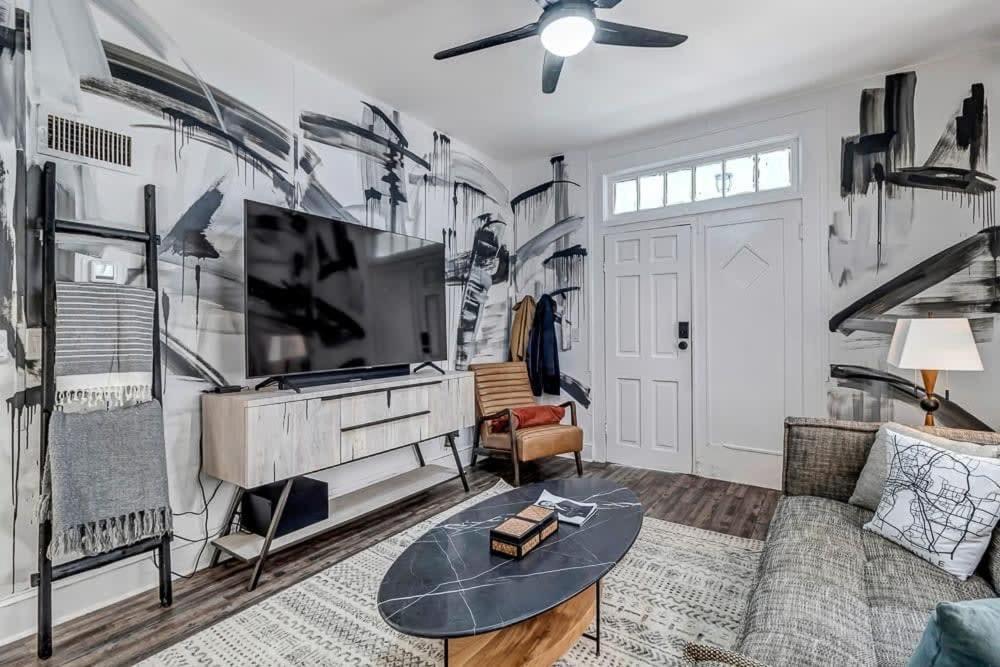 Contemporary Apartment - 5 Min To Tiaa Bank Field! Джэксонвиль Экстерьер фото